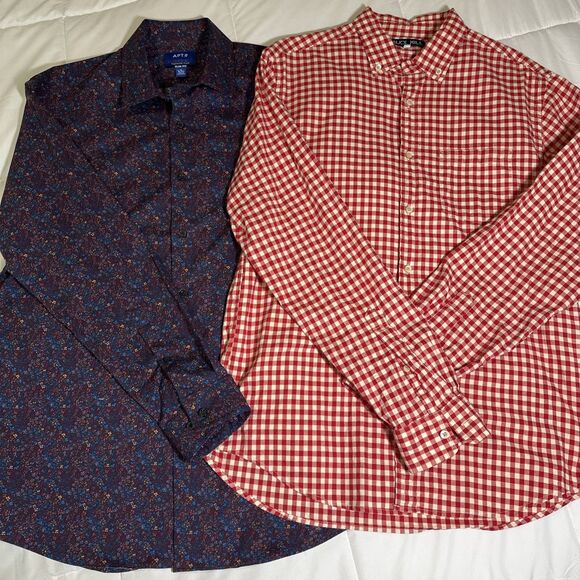 Lot of Two Long Sleeve Button Down Shirts Size Medium Red Gingham Purple Floral - Picture 1 of 10